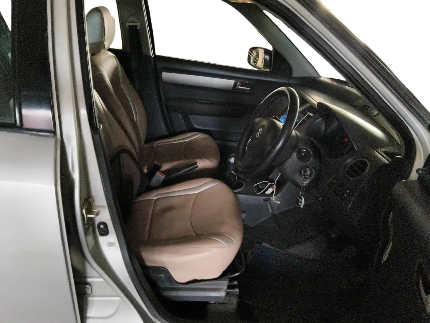 2007 Maruti Swift VXI 1.3, Petrol, Manual, 1,39,833 km, interior