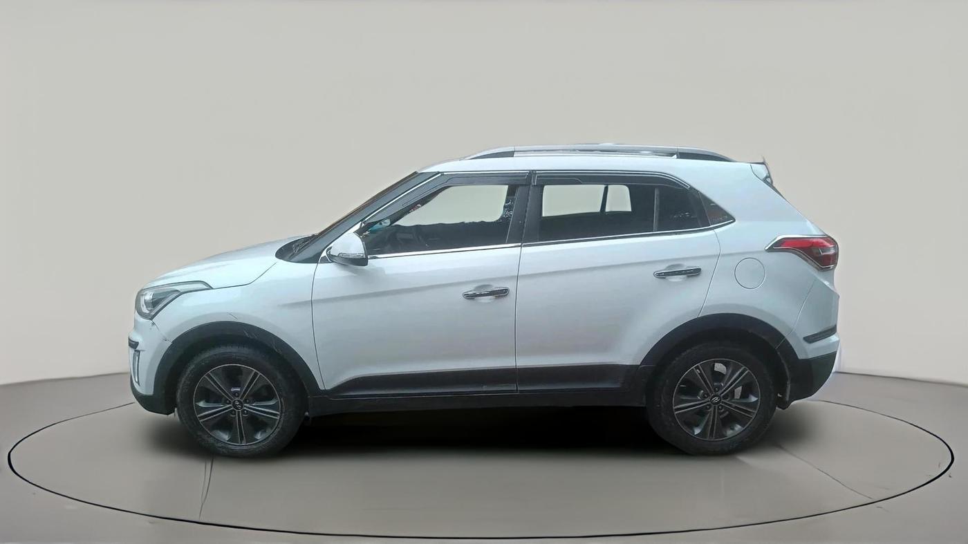 2016 Hyundai Creta SX PLUS AT 1.6 DIESEL, Diesel, Automatic, 1,30,069 km, exterior