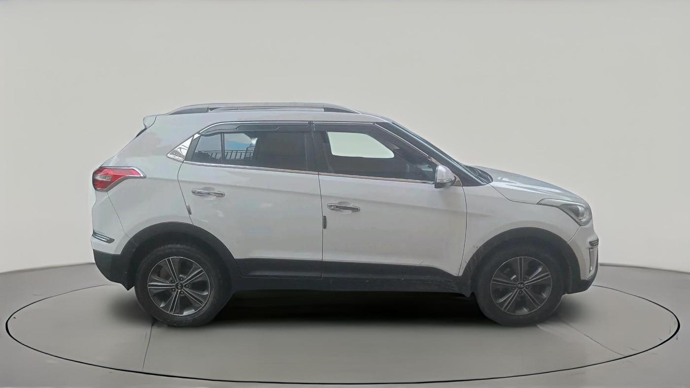 2016 Hyundai Creta SX PLUS AT 1.6 DIESEL, Diesel, Automatic, 1,30,069 km, exterior