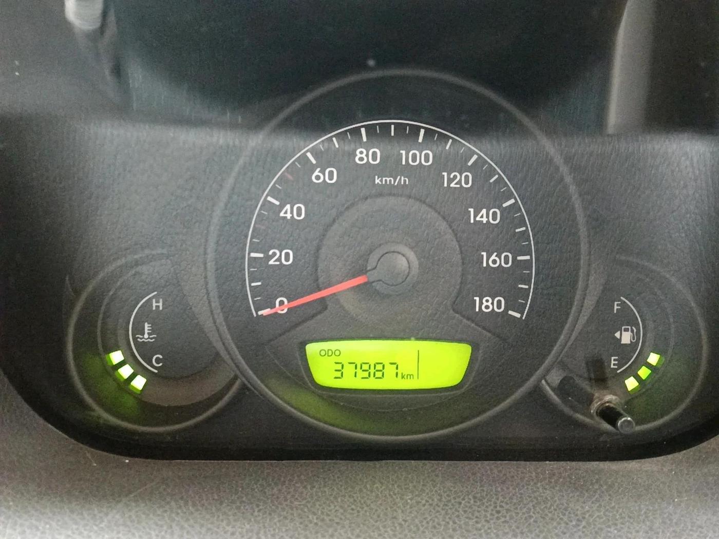 2013 Hyundai Eon ERA +, Petrol, Manual, 37,987 km, interior