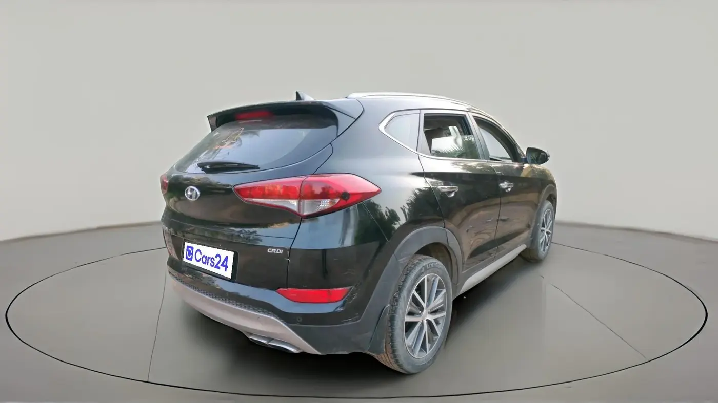 2018 Hyundai Tucson 2WD AT GL DIESEL
, Diesel, Automatic, 1,53,094 km, exterior