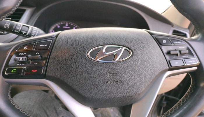 2018 Hyundai Tucson 2WD AT GL DIESEL
, Diesel, Automatic, 1,53,094 km, interior