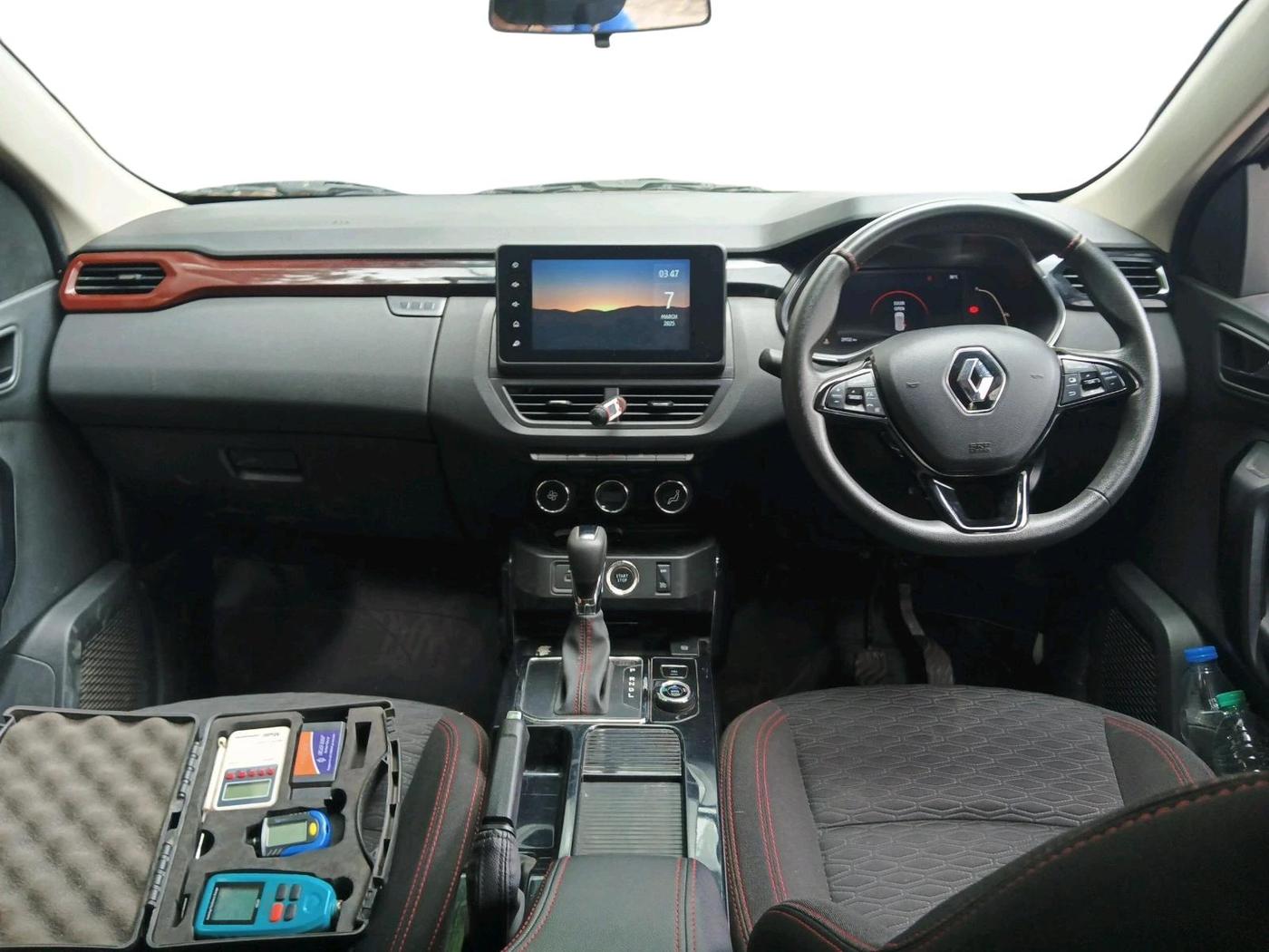 2022 Renault Kiger RXZ TURBO CVT, Petrol, Automatic, 29,152 km, interior