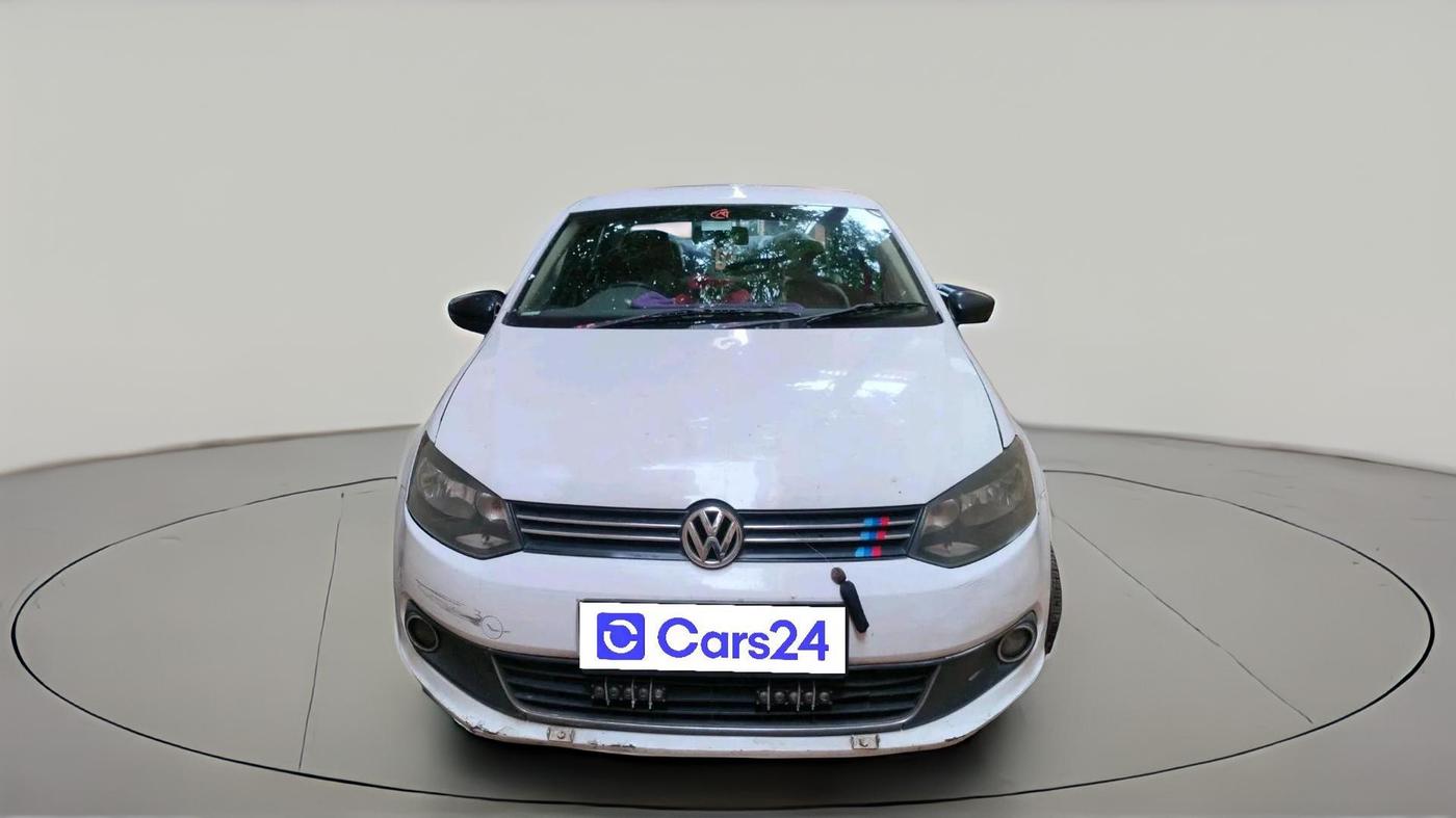 2013 Volkswagen Vento HIGHLINE DIESEL 1.6, Diesel, Manual, 2,00,943 km, exterior