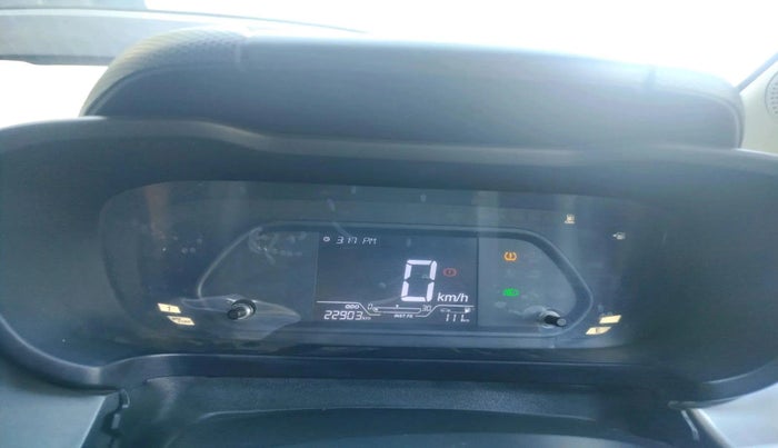 2023 Tata ALTROZ XZ PLUS SUNROOF CNG, CNG, Manual, 22,903 km, interior