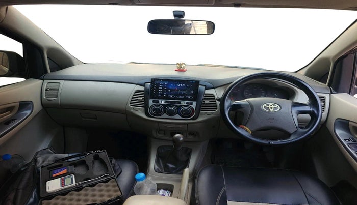 2012 Toyota Innova 2.5 GX 8 STR, Diesel, Manual, 2,39,253 km, interior