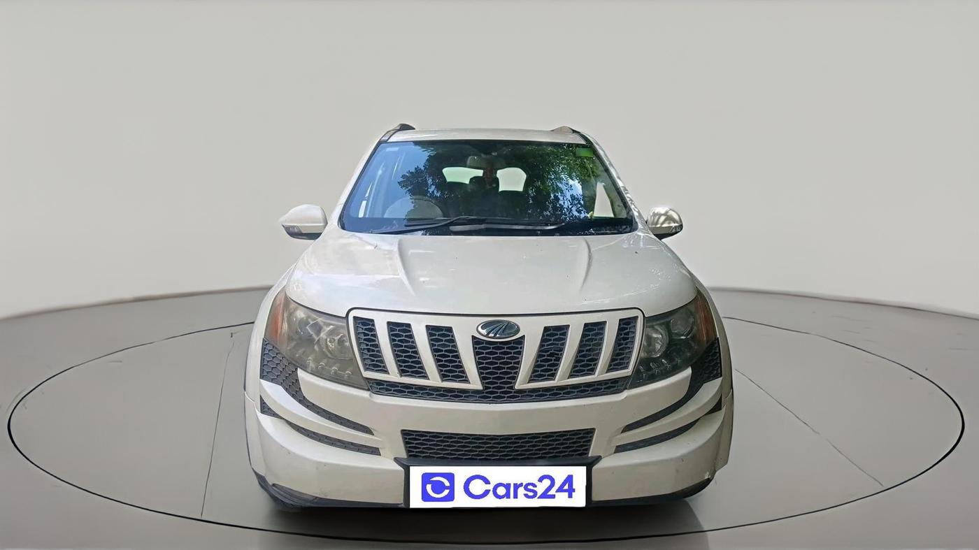 2012 Mahindra XUV500 W8, Diesel, Manual, 1,29,274 km, exterior