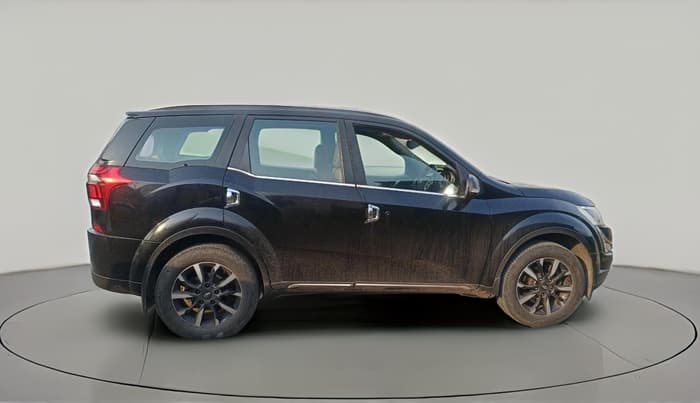 2019 Mahindra XUV500 W11, Diesel, Manual, 1,93,082 km, exterior