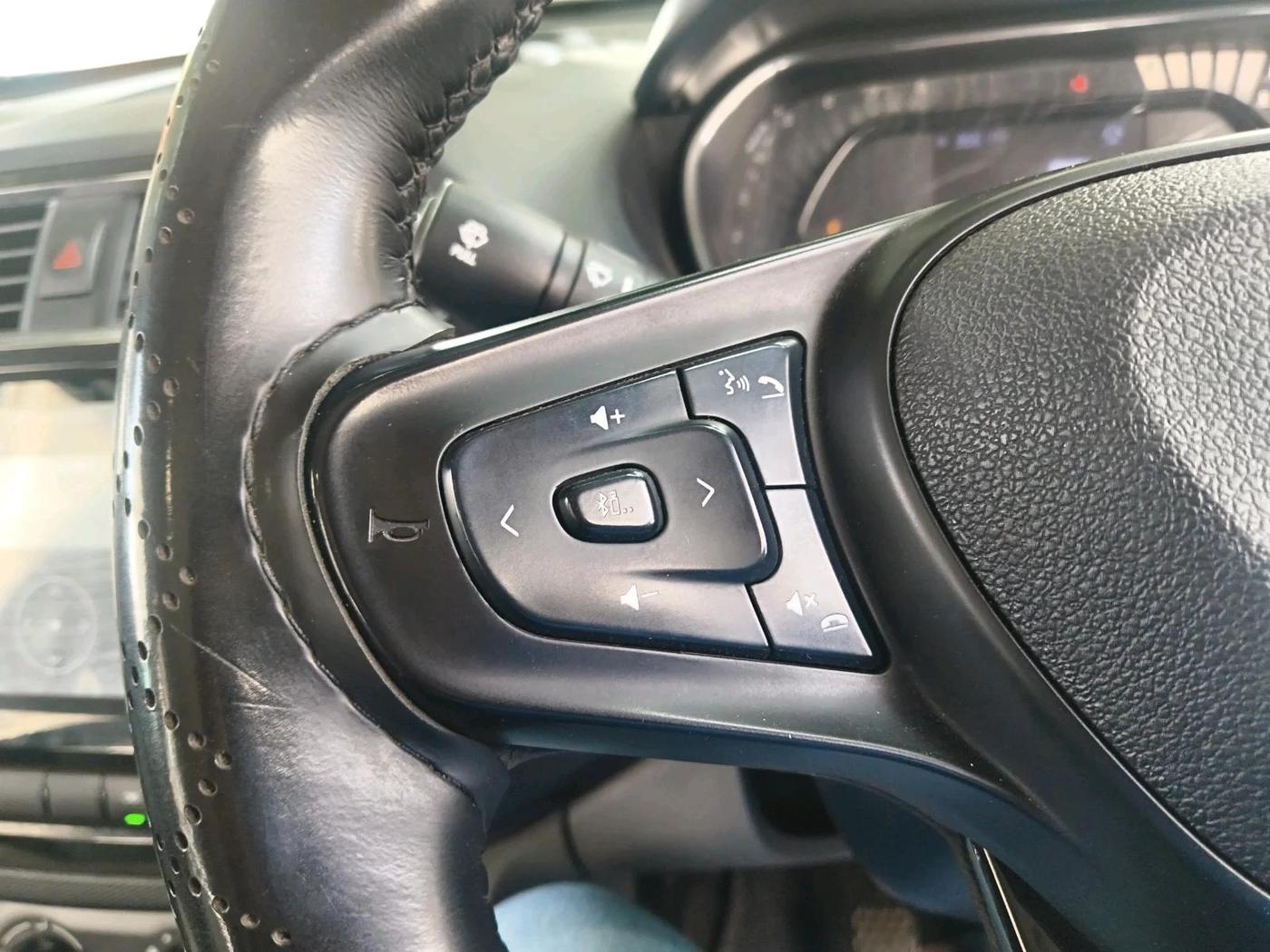 2023 Tata Tiago XT CNG, CNG, Manual, 50,345 km, interior