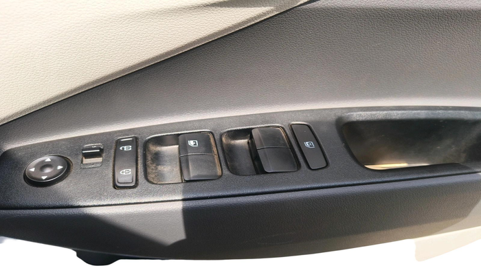 2020 Hyundai AURA S 1.2 CNG, CNG, Manual, 14,910 km, interior