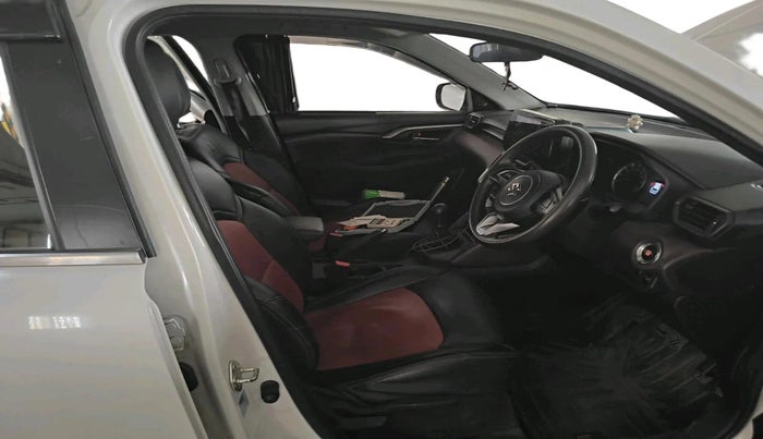 2023 Maruti Grand Vitara SIGMA SMART HYBRID, Petrol, Manual, 1,00,327 km, interior