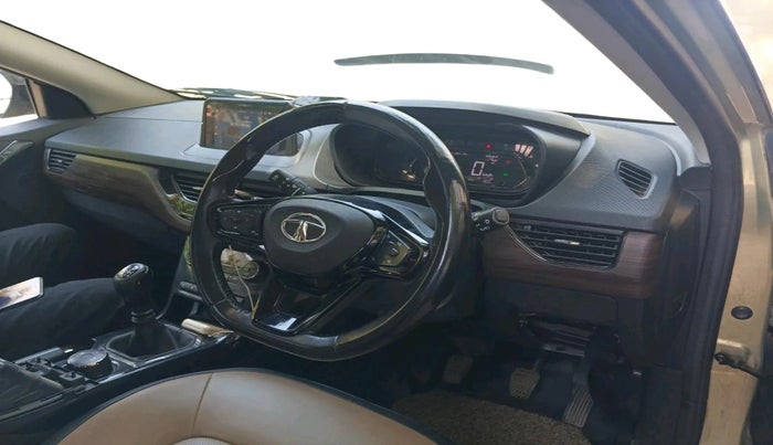 2022 Tata NEXON XZ PLUS (PREMIUM) KAZIRANGA PETROL, Petrol, Manual, 82,625 km, interior