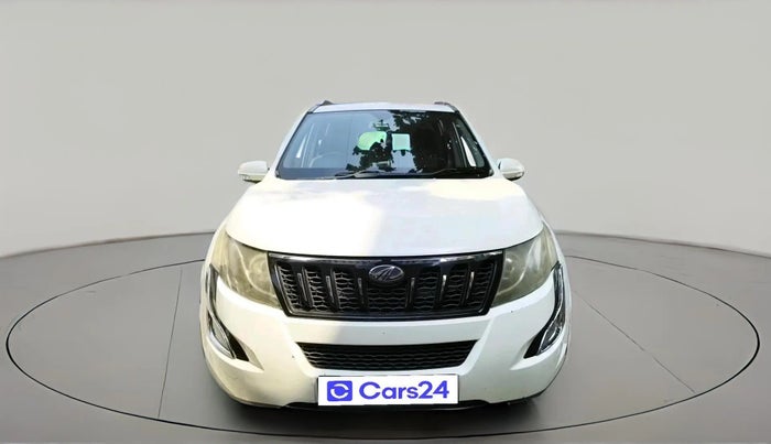 2016 Mahindra XUV500 W6, Diesel, Manual, 50,391 km, exterior