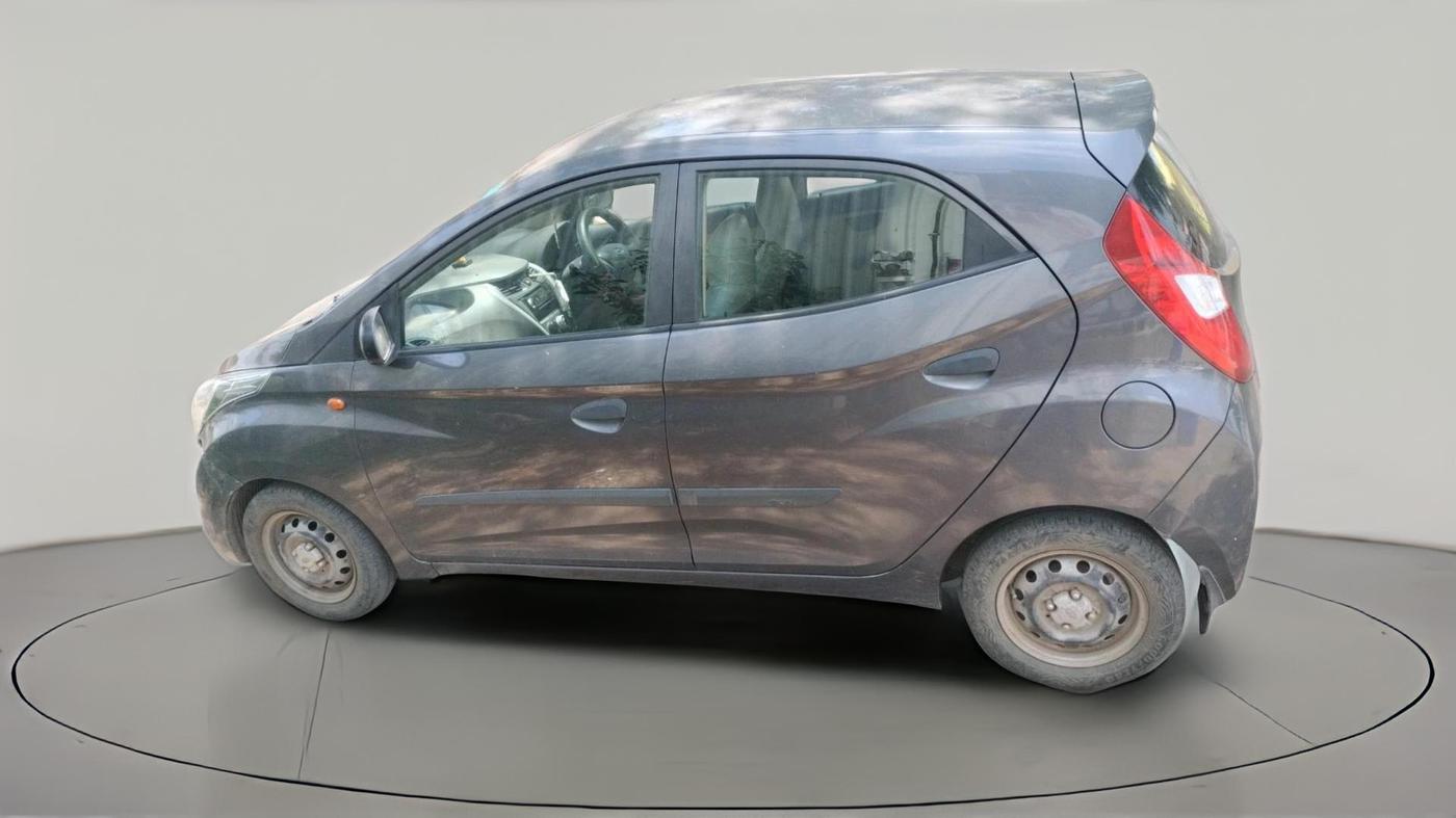 2017 Hyundai Eon ERA +, Petrol, Manual, 1,09,967 km, exterior