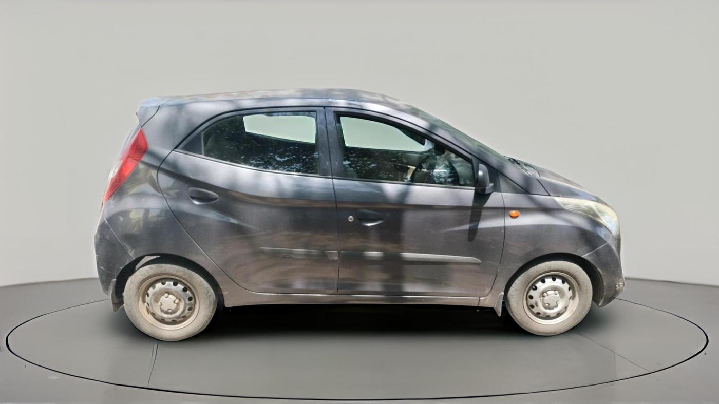 2017 Hyundai Eon ERA +, Petrol, Manual, 1,09,967 km, exterior