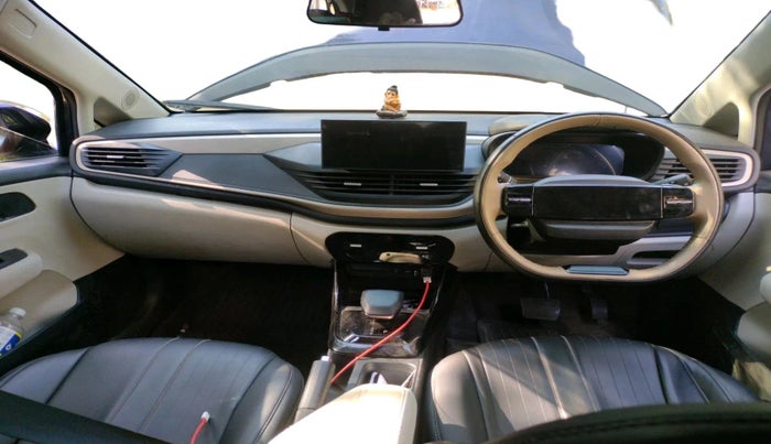 2025 Tata ALTROZ Accomplished Plus S Petrol 6DCT, Petrol, Automatic, 16,933 km, interior