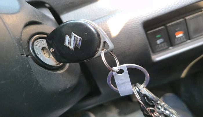 2016 Maruti Swift LXI (O), Petrol, Manual, 45,693 km, interior