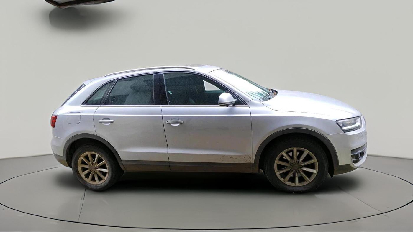 2014 Audi Q3 2.0 TDI QUATTRO, Diesel, Automatic, 1,16,624 km, exterior