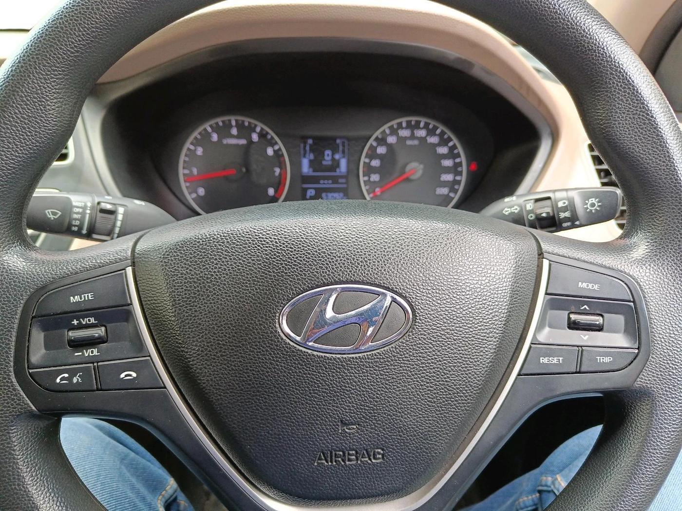 2019 Hyundai Elite i20 SPORTZ PLUS  1.2 CVT, Petrol, Automatic, 53,094 km, interior