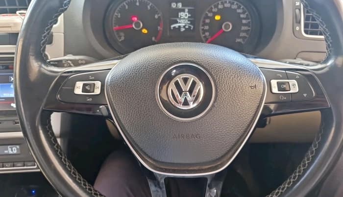 2016 Volkswagen Polo HIGHLINE1.2L, Petrol, Manual, 74,902 km, interior