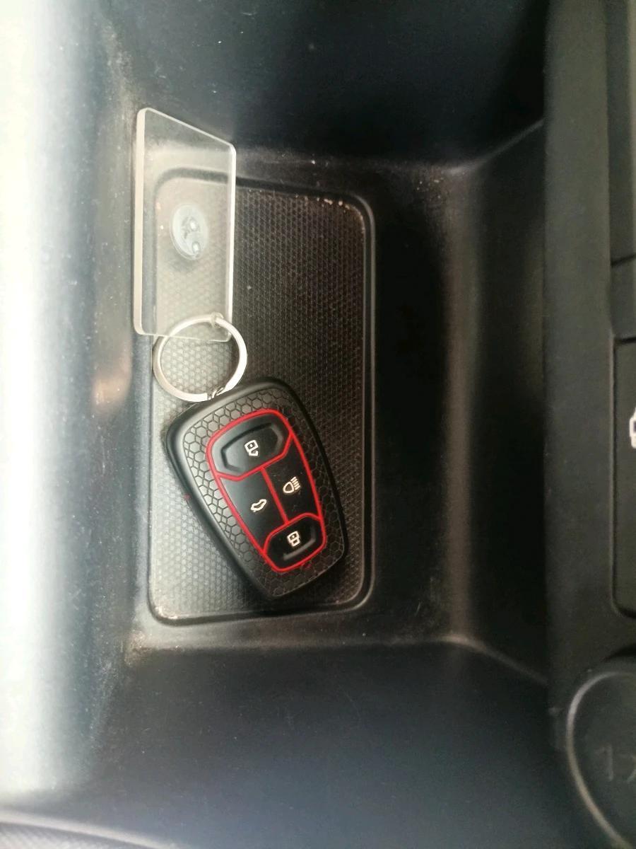 2023 Tata PUNCH ACCOMPLISHED MT CAMO EDITION, Petrol, Manual, 44,772 km, interior