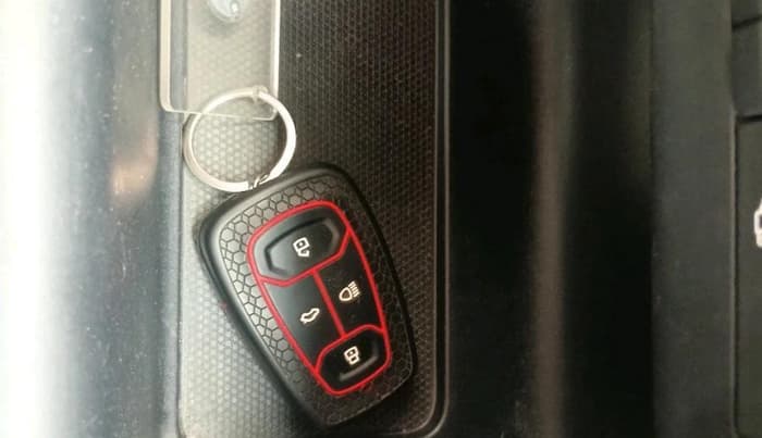 2023 Tata PUNCH ACCOMPLISHED MT CAMO EDITION, Petrol, Manual, 44,772 km, interior