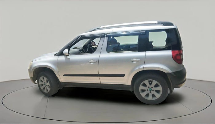 2011 Skoda Yeti ELEGANCE 2.0 TDI CR 4X4, Diesel, Manual, 1,27,277 km, exterior