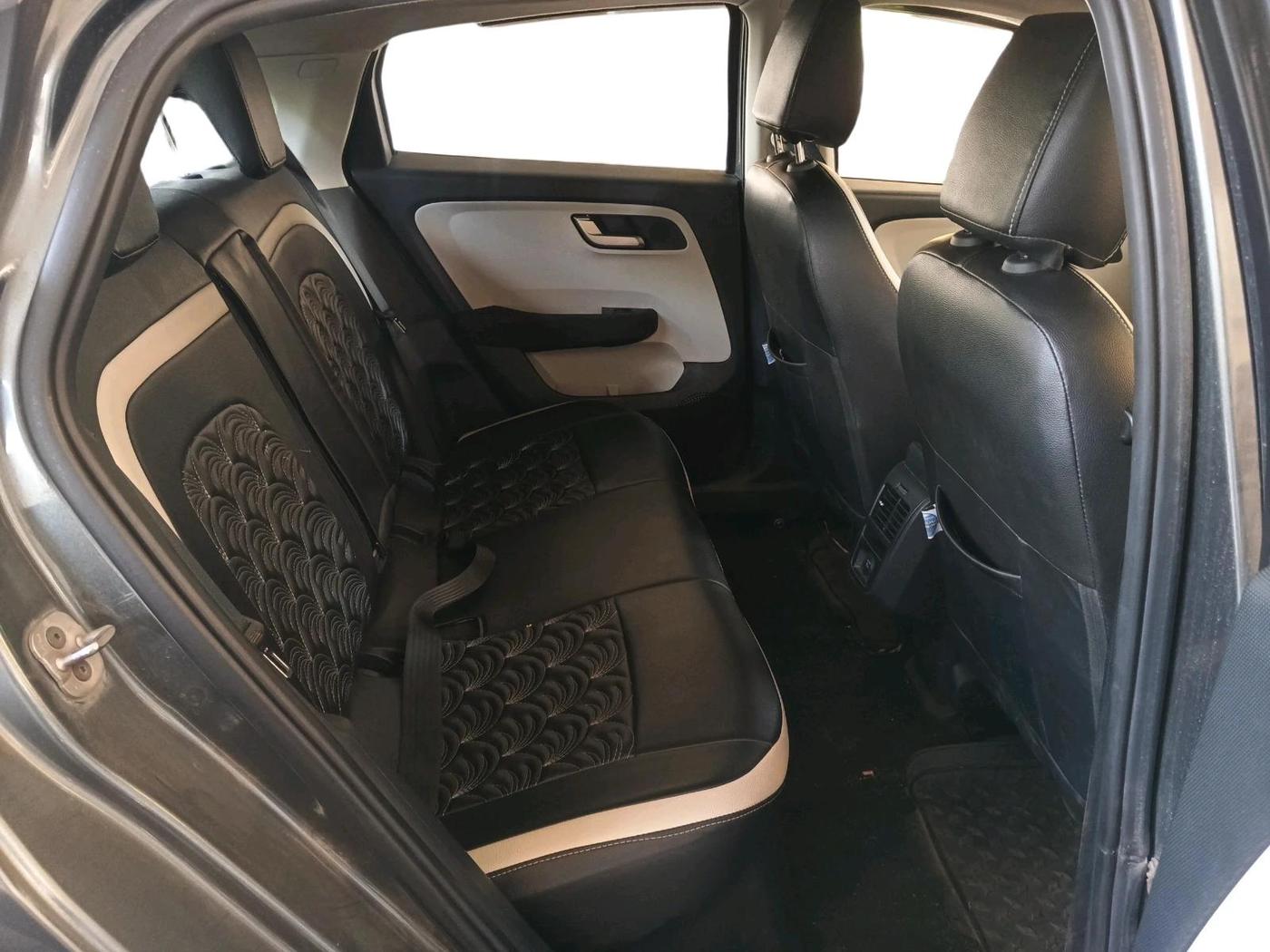 2024 Tata ALTROZ XZ CNG, CNG, Manual, 37,261 km, interior