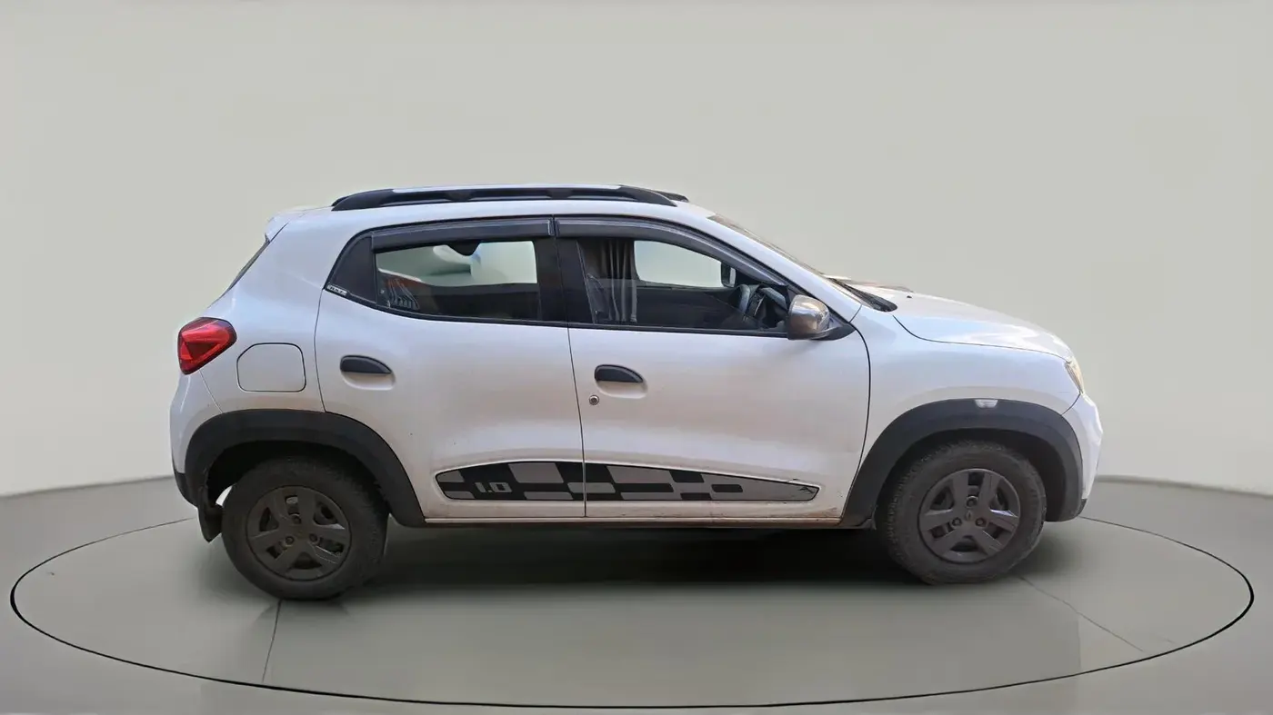 2017 Renault Kwid RXT 1.0 AMT (O), Petrol, Automatic, 1,00,880 km, exterior