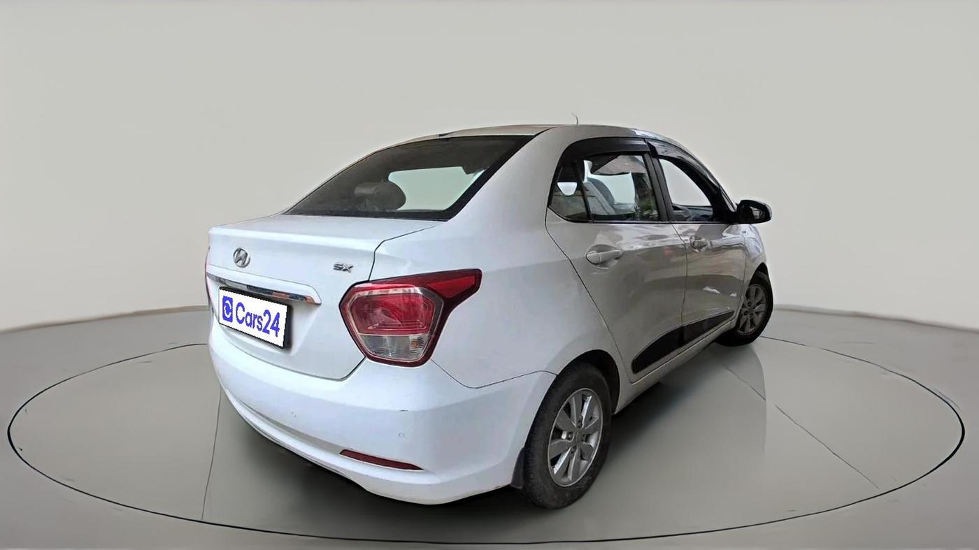 2015 Hyundai Xcent SX 1.2, Petrol, Manual, 1,08,861 km, exterior