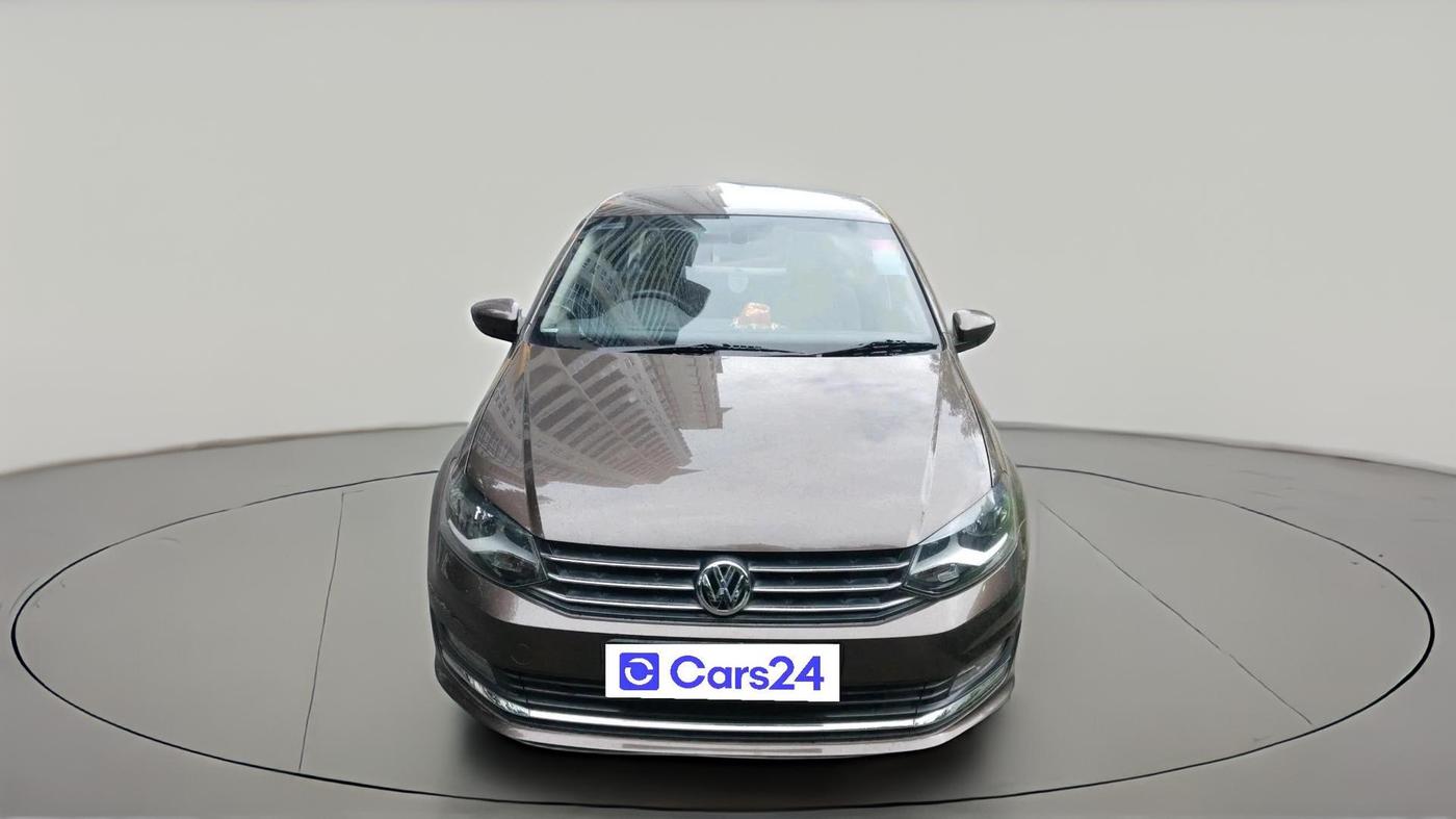 2017 Volkswagen Vento HIGHLINE PETROL AT, Petrol, Automatic, 45,956 km, exterior