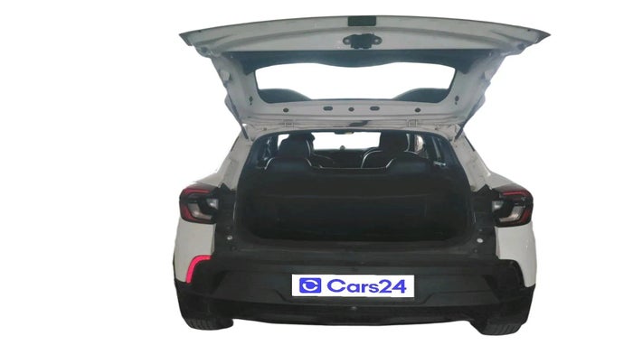 2023 Renault Kiger RXE MT, Petrol, Manual, 17,867 km, exterior