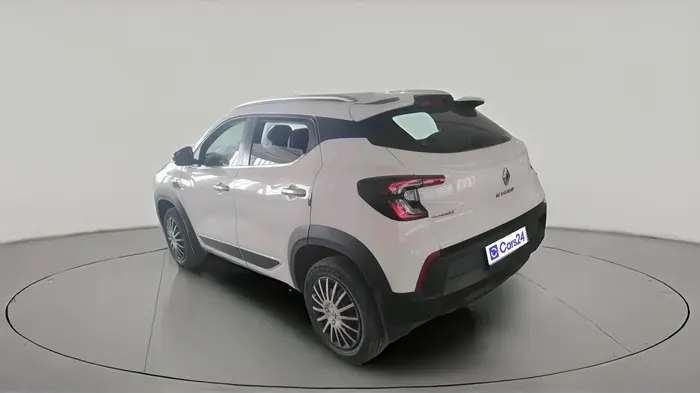 2023 Renault Kiger RXE MT, Petrol, Manual, 17,867 km, exterior
