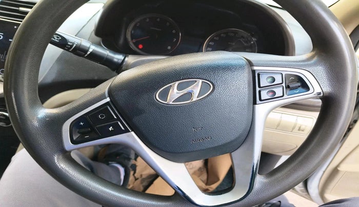 2014 Hyundai Verna FLUIDIC 1.6 VTVT SX AT, CNG, Automatic, 1,10,362 km, interior