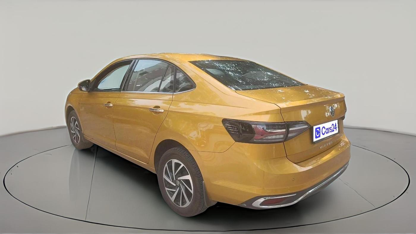 2022 Volkswagen VIRTUS TOPLINE TSI 1.0 AT, Petrol, Automatic, 7,046 km, exterior