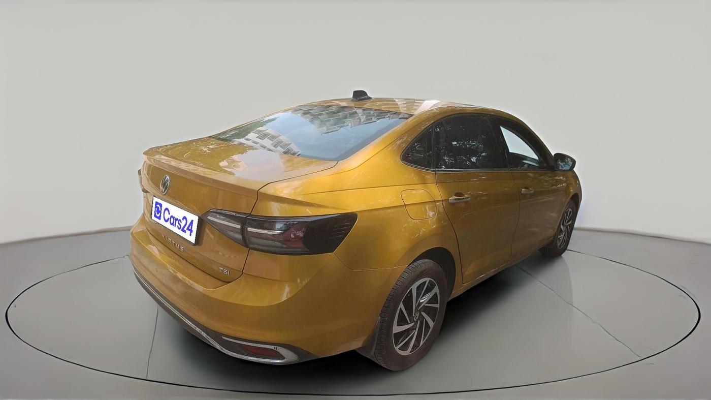 2022 Volkswagen VIRTUS TOPLINE TSI 1.0 AT, Petrol, Automatic, 7,046 km, exterior