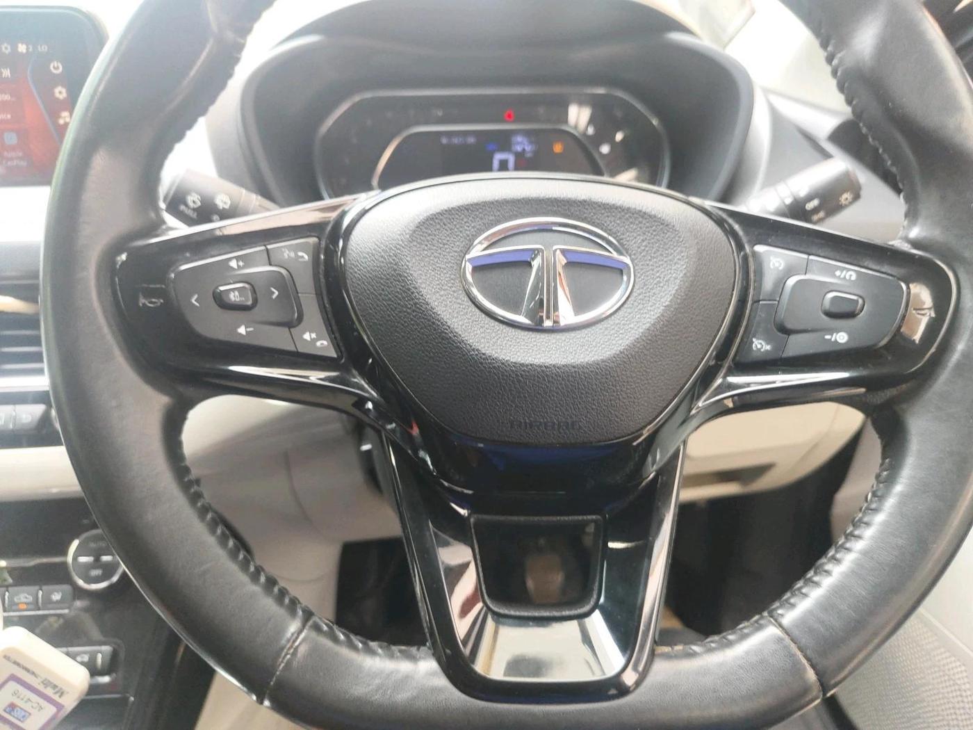 2020 Tata NEXON XZ PLUS (O) PETROL, Petrol, Manual, 5,97,000 km, interior