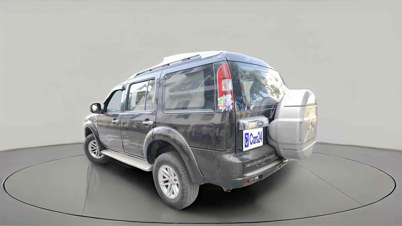 2011 Ford Endeavour 3.0L 4X4 AT, Diesel, Automatic, 1,37,273 km, exterior