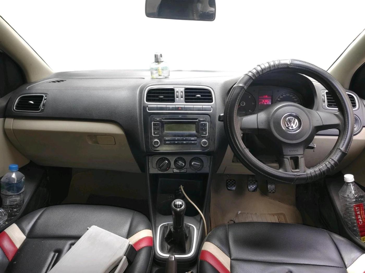 2012 Volkswagen Polo HIGHLINE DIESEL, Diesel, Manual, 1,01,966 km, interior