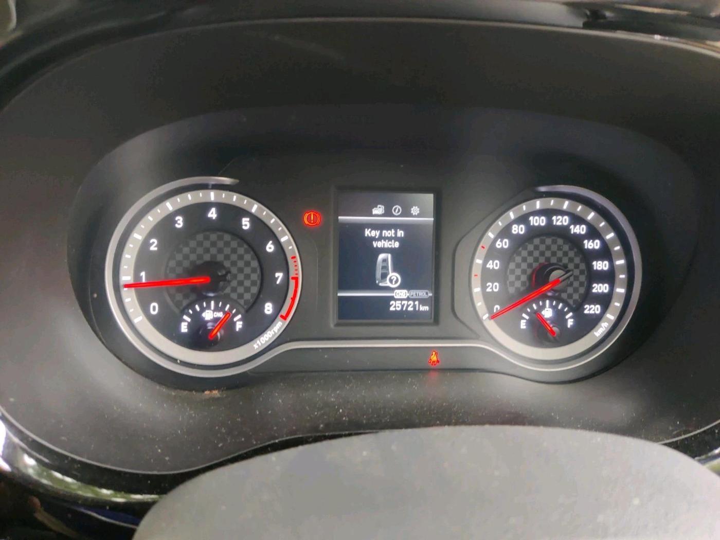 2023 Hyundai AURA SX 1.2 CNG, CNG, Manual, 25,721 km, interior