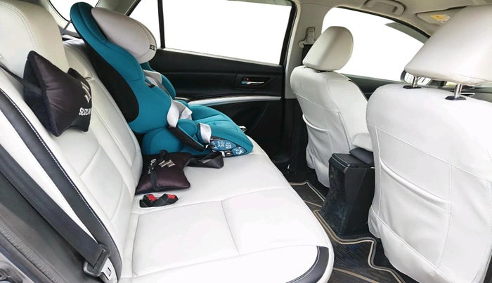 2022 Maruti S Cross ALPHA AT1.5, Petrol, Automatic, 16,817 km, interior