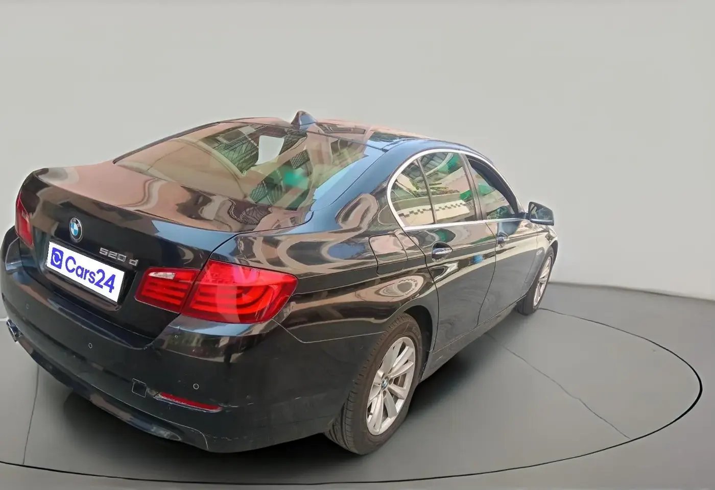 2013 BMW 5 Series 520D 2.0, Diesel, Automatic, 90,527 km, exterior