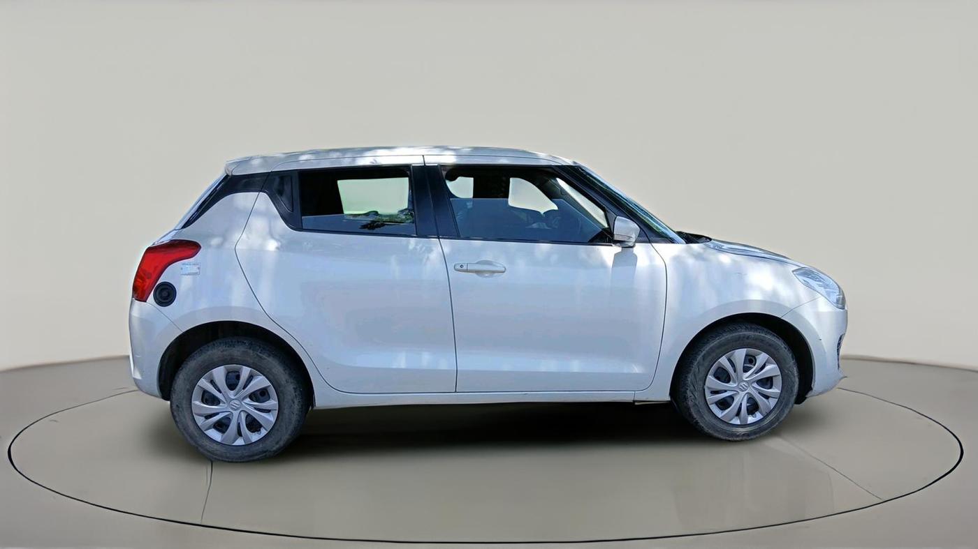2022 Maruti Swift VXI CNG, CNG, Manual, 48,026 km, exterior