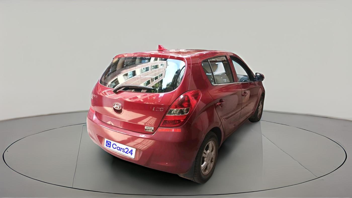 2011 Hyundai i20 ASTA 1.2, CNG, Manual, 1,16,000 km, exterior