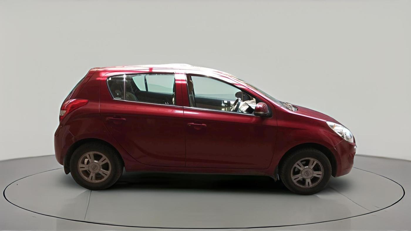 2011 Hyundai i20 ASTA 1.2, CNG, Manual, 1,16,000 km, exterior