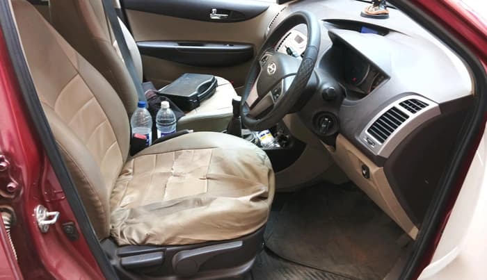 2011 Hyundai i20 ASTA 1.2, CNG, Manual, 1,15,589 km, interior