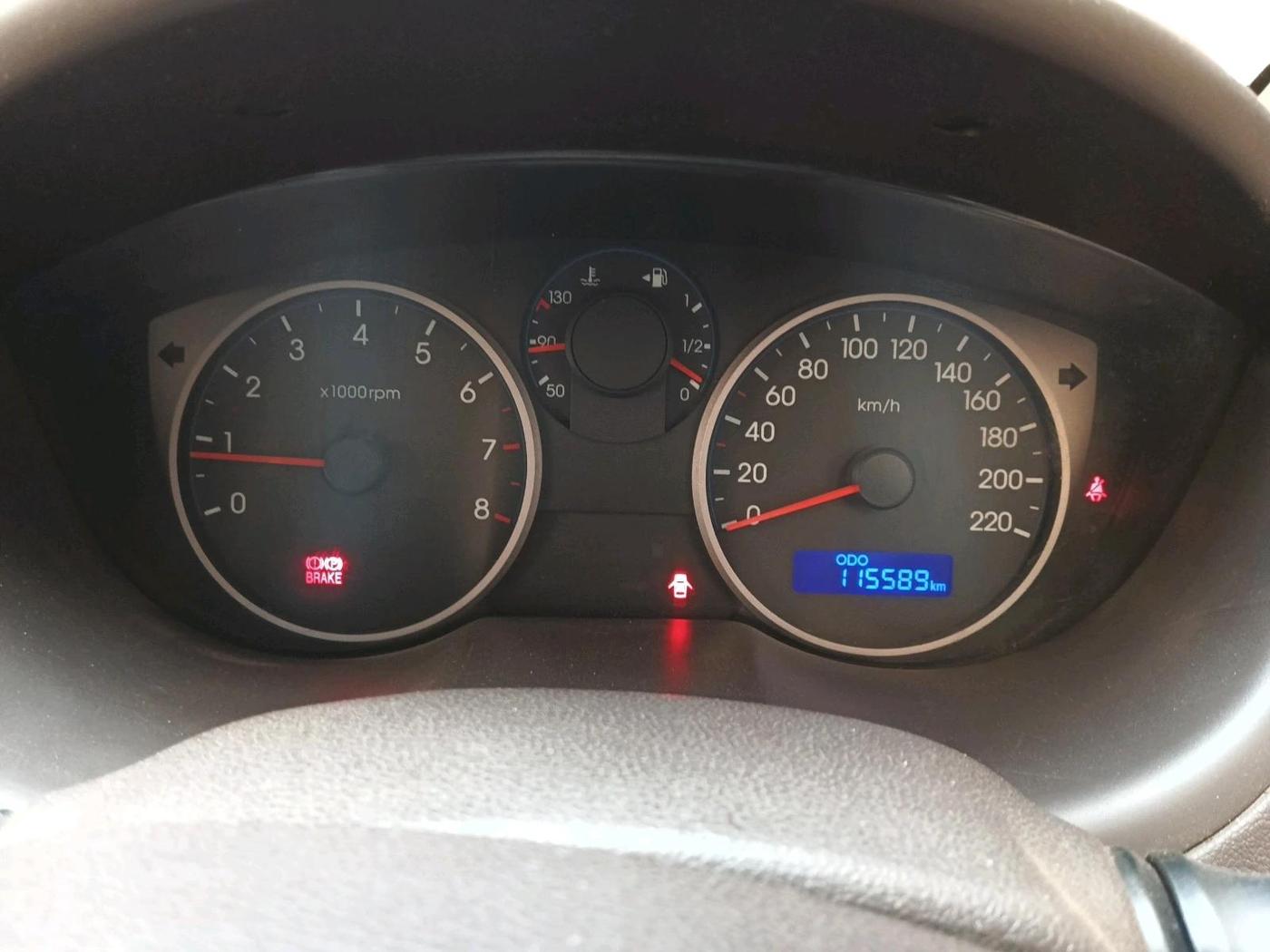 2011 Hyundai i20 ASTA 1.2, CNG, Manual, 1,16,000 km, interior