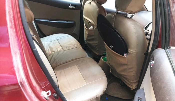 2011 Hyundai i20 ASTA 1.2, CNG, Manual, 1,15,589 km, interior