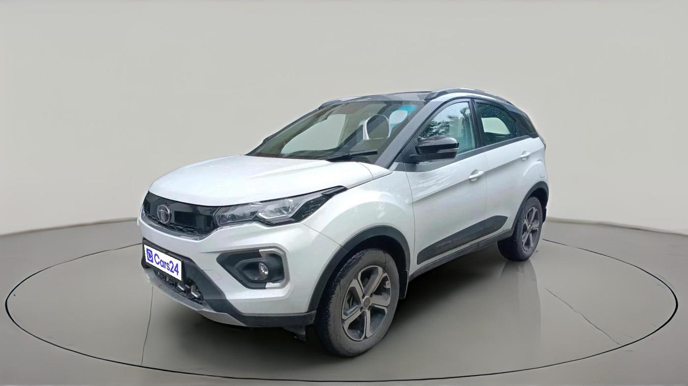 2022 Tata NEXON XZA PLUS (HS) DUAL TONE PETROL, Petrol, Automatic, 28,089 km, exterior