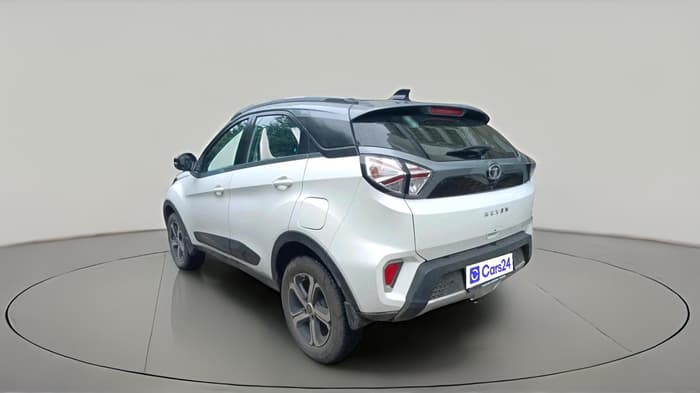 2022 Tata NEXON XZA PLUS (HS) DUAL TONE PETROL, Petrol, Automatic, 28,089 km, exterior